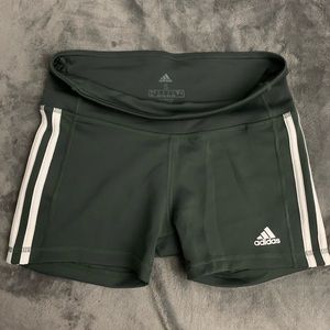 Adidas Climalite army green shorts small